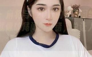 微密圈 - 麻将与120斤的小王同学的私房图集：就像牌局间的交错，总让人心痒一番。