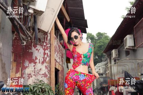 AISS爱丝(黄金版) - 若兮的美图图集：一场让人意外的误入荒野的旅行日记