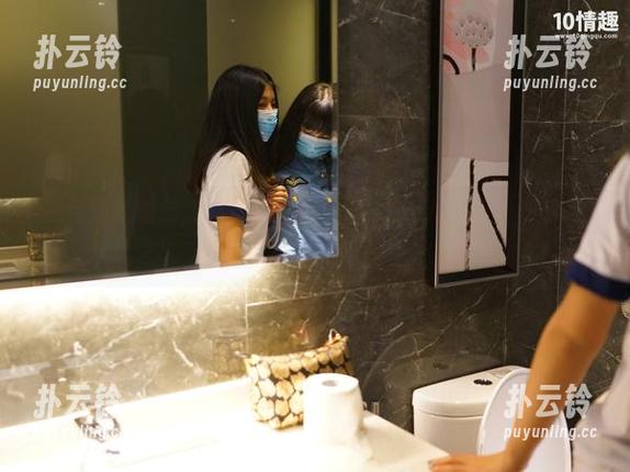 黑色蕾丝的魅力传递！这是ROSI送上的图包，分享给所有黑色控！