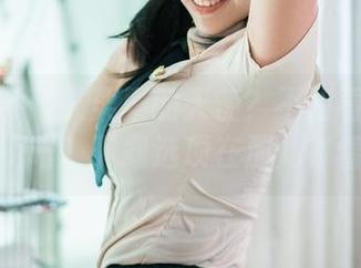 TuiGirl - 艾栗栗的天使？不如看看全套再说吧，下载选项在那儿等着。