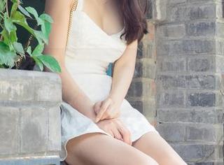 UGirls尤果网 - 徐梓伊的私拍，产生了一种强烈的白色压力感