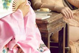 UGirls尤果网 - 看谭晓彤的美图，少女的气息都快把我熏晕了！