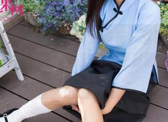 UGirls尤果网 - 新图册发布，赵智妍在白衬衫里扮演的不只是自己，还有那么点不羁的气息。