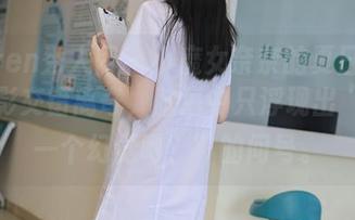 Xiuren秀人网 - 小魔女奈奈的夏日作品，光影交错离奇，脑海中只浮现出“这是一个幻觉吧？”的问号。