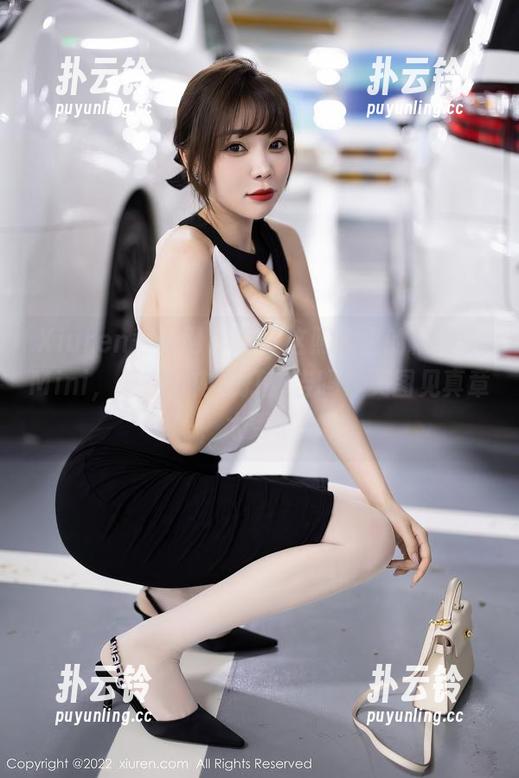 Xiuren秀人网 - 啊，这照片里的糯美子Mini，是在给内衣打广告吗？美图见真章，太秀了！