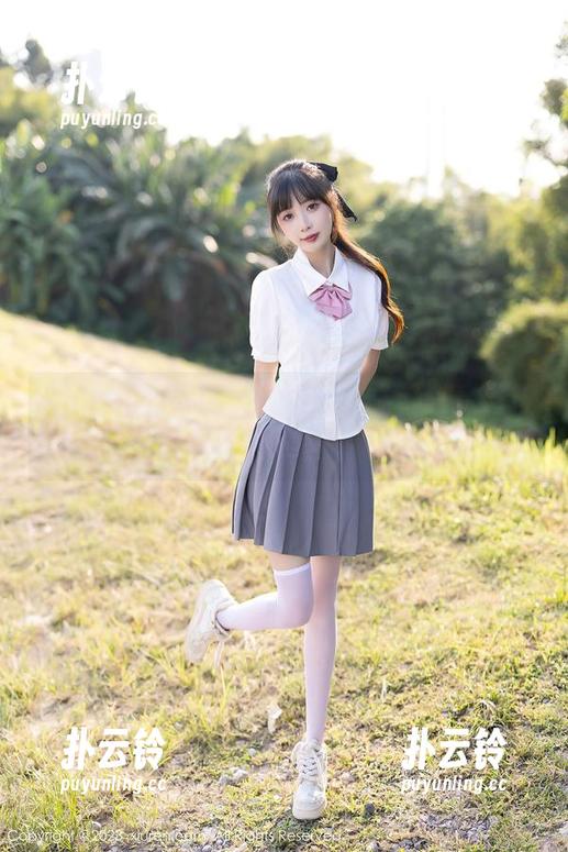 Xiuren秀人网 - 免费原图警示！看顾奈奈的眼镜，可不要因为太美而失态哦！