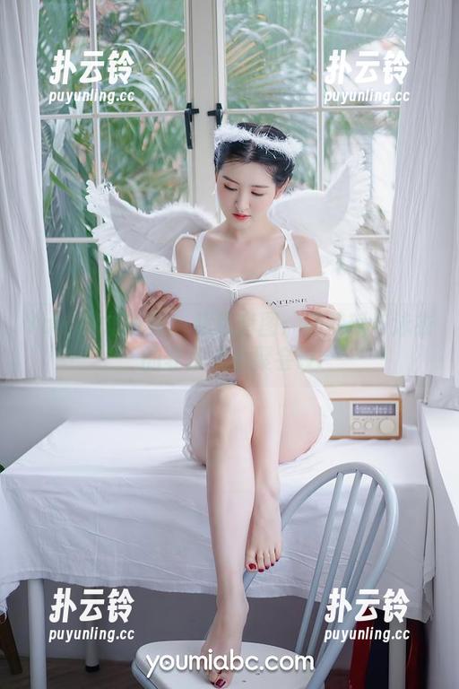 YouMi尤蜜荟 - 超级套图：孙梦瑶与泳衣的非正式小聚会议