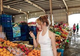 aiss - 欣杨的脚，让你的手机壁纸多一点‘足’彩！