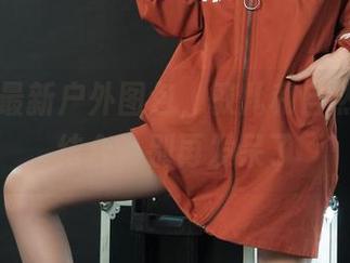 丽柜 - 最新户外图包，敏儿和自然的完美结合，别再发呆了