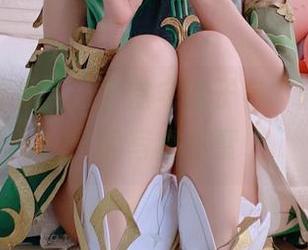 在网络深处，二阶堂宅绘子与“萨勒芬妮”的写真小聚