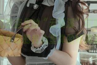 穿越到奶茶店里的“云溪溪”写真，捧着高清珍珠的我心里真的好满足！