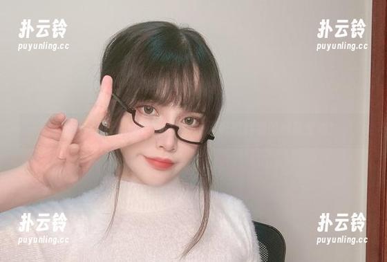 你十七鸽黑色：这壁纸就像我闲逛时捡到的神奇宝物！