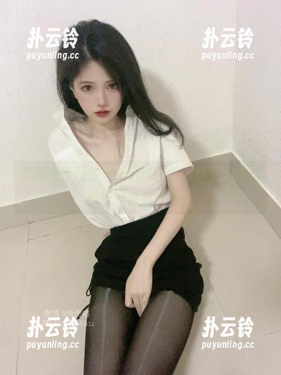 倦倦喵今日的女神cos合集，打算宅在这里好好欣赏一下。