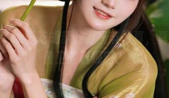 兔子Zzz不吃胡萝卜万圣节写真，真的是前卫的表现吧？