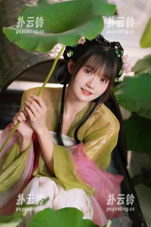兔子Zzz不吃胡萝卜万圣节写真，真的是前卫的表现吧？
