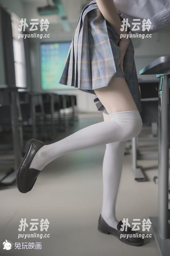 总是看到私服的兔女郎？兔玩映画免费合集带你看雷姆居家的另一面！