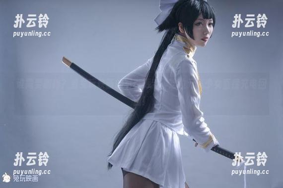 谁需要咖啡？看兔玩映画的写真更新，这位元气少女直接充电回血！