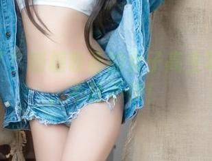来了来了！喵糖映画的女子高生写真全套，不吐不快！