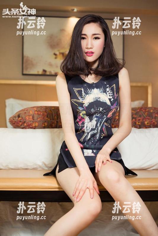 头条女神 - 松果儿的肉丝高清图片，难道是在打广告？