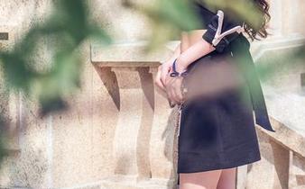 头条女神 - 这确保是个好主意！申美嫣的免费厨娘套图，快来偷学一下吧。