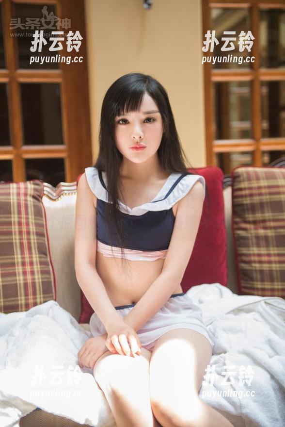 头条女神 - 莫小希的连体衣迷思：不是每个原图和下载都那么随意的啊！