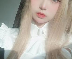 直击女主K无圣光写真，你见过这样魔性的美脚吗？