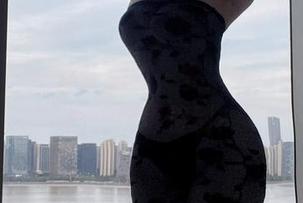 微密圈 - 一件体操服，安妮yoo的私房美图注定很特别？