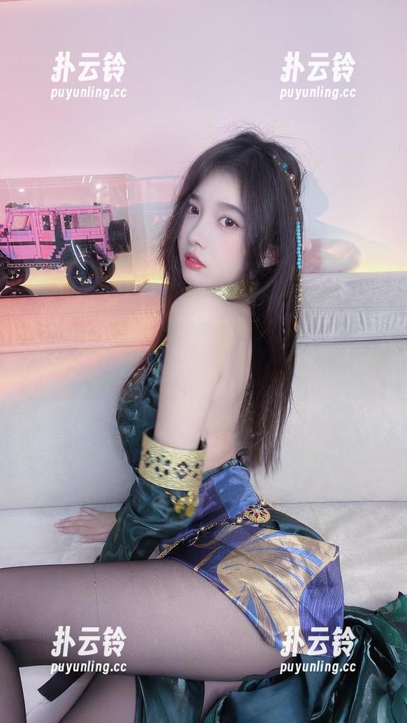 福利时间到，小小奶瓶儿的女神写真，看了想不说都难！