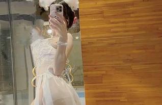 微密圈 - 你见过拍照也能撩的女孩吗？小玉吃果冻教你怎么玩原图！