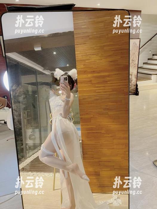 微密圈 - 你见过拍照也能撩的女孩吗？小玉吃果冻教你怎么玩原图！