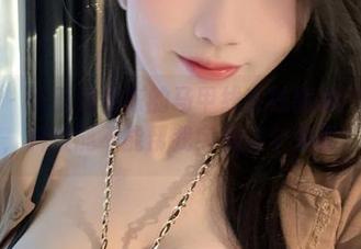 微密圈 - 小玉吃果冻的马甲线在线图集：我在想，科技能不能帮我实现这个效果？