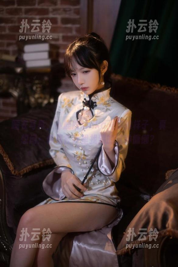 小鹿鹿shika 睡衣写真,小鹿鹿shika光脚的样子,真想问:你是在哪里找到的这种慵懒?