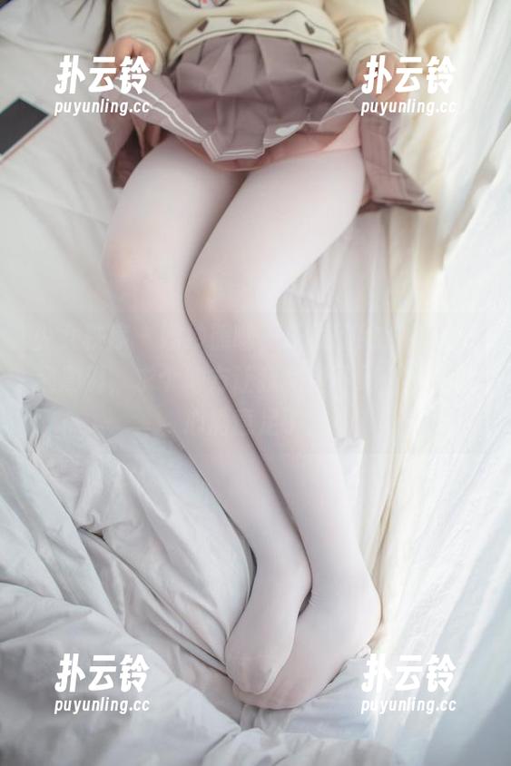 少女秩序 - 婚纱照啊，乐栀的绝对让人心潮澎湃，求个地方让我免费下载，那我就心满意足了。