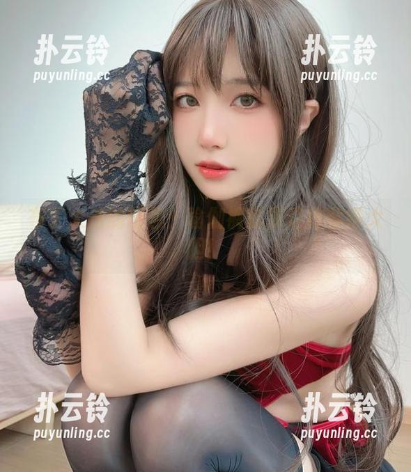 布丁大法的图包：瑜伽裤就要这样穿得大胆！