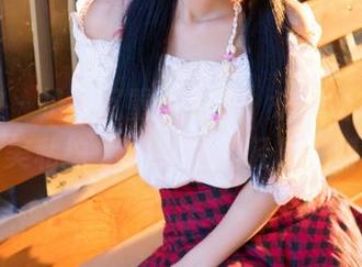 推女神 - 扔掉沉重的服装，来看看Ann尤美私拍JK合集里的轻松一刻