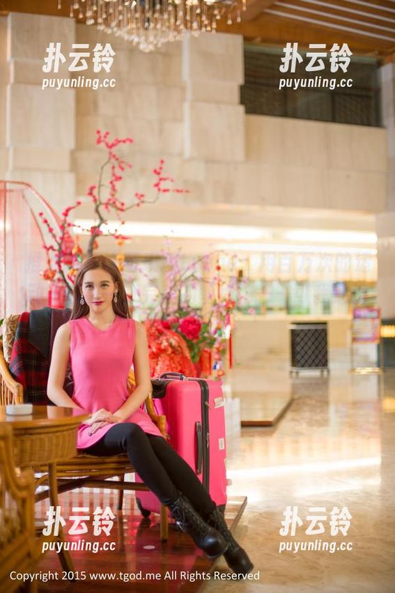 推女神 - “萌琪琪Lrene：用百万次的运动争取到一张完美的壁纸”——可我还没跑动开呢。