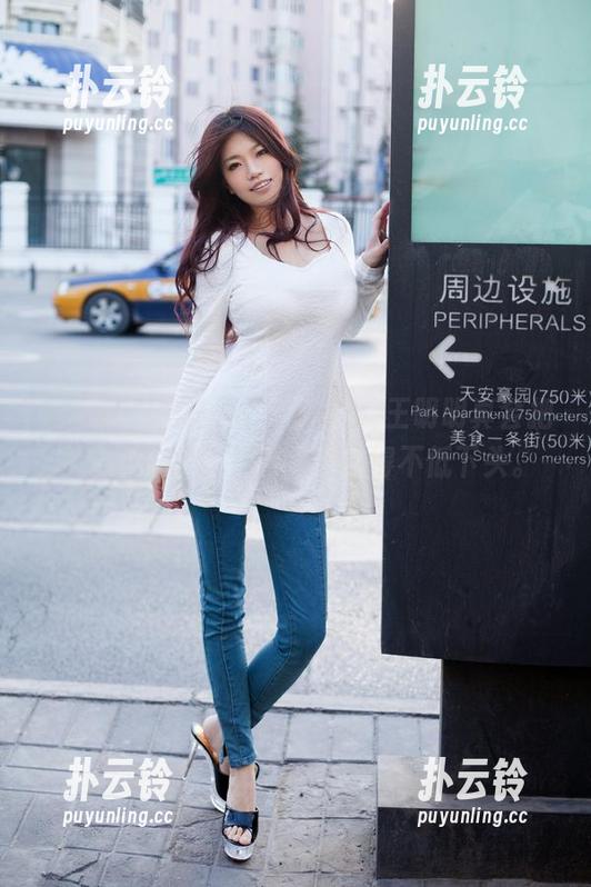 推女郎 - 精选职业装作品，王明明真会把职场打扮得像个走秀，不得不低下头。