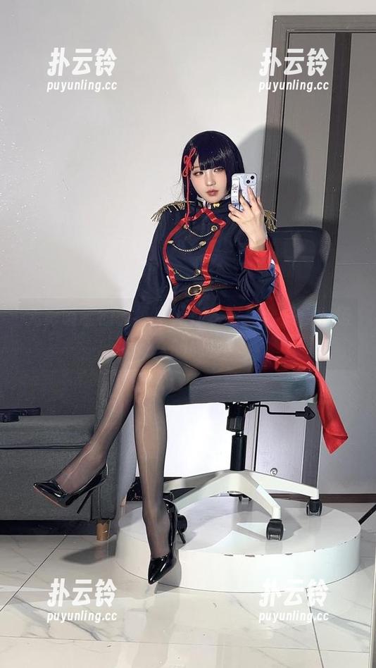 无影喵喵的训练室死库水写真合集，一场和水的约会？