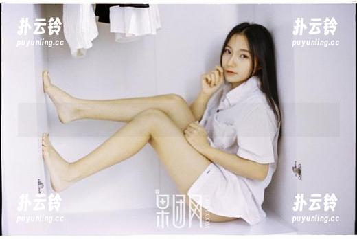 果团网 - 拜托了，别把蜜桃Q妹儿的美脚看得太认真！