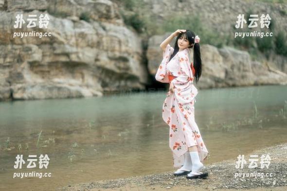 你敢说不想下载桜井宁宁的旅拍写真集？哈哈，别骗自己了！
