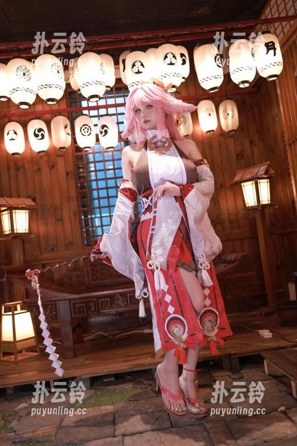 你看桜满三时的女王合集了吗？要不要下载一份收藏？