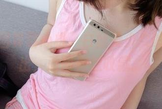 森萝财团真耍心机，白丝美少女的写真一出，原图都想收藏。