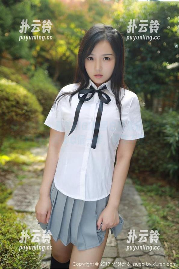 模范学院 - 夏茉GIGI的黑白图集分享——这图片跟我心情一样，阴晴不定。