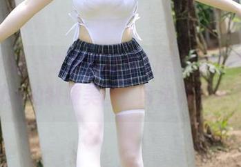 模范学院 - 这次就给你们点刺激，李颖煊baby的制服美图，身边再无圣光！