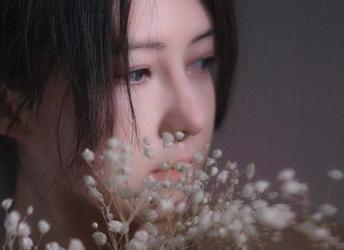 樱晚gigi的星期天照出来的直男神态，难道我看傻了