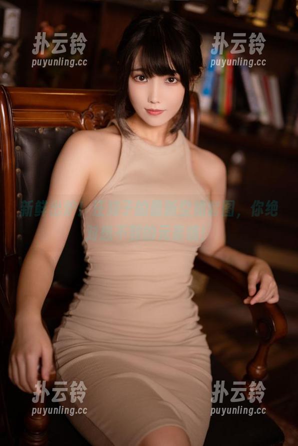 新鲜出炉！汪知子的最新空姐套图，你绝对想不到的元素哦！