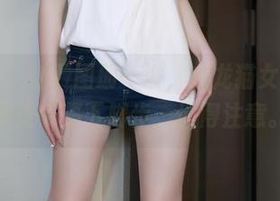微密圈 - 免费图册一波，白龙猫女的眼镜真让人停下脚步，值得注意。