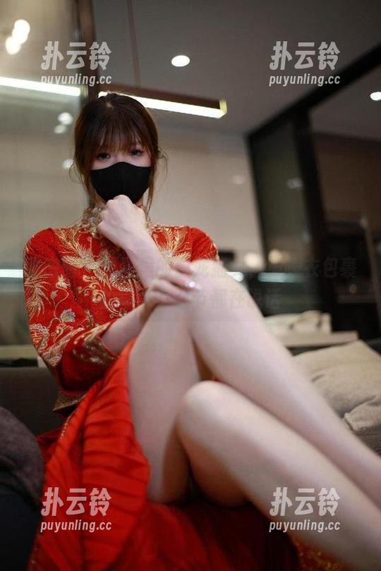 微密圈 - 原图里的白龙猫女，被睡衣包裹的每个小细节都在说话