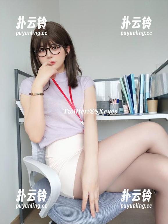 眼酱大魔王w黑丝楼梯道合集，给你一个从头到脚的“美好修炼”。