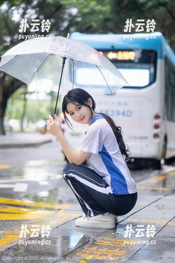 秀人网 - 资源排行榜：唐翩翩的校园高清任你拍，尽情释放你的欢乐！